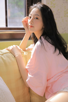 《法国伦理4女警》