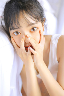 少女吃春晚药第1集免费观看